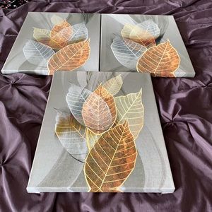 Brand new, doesn’t go with bathroom theme